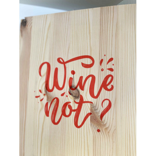 Stampa su legno con frase vino