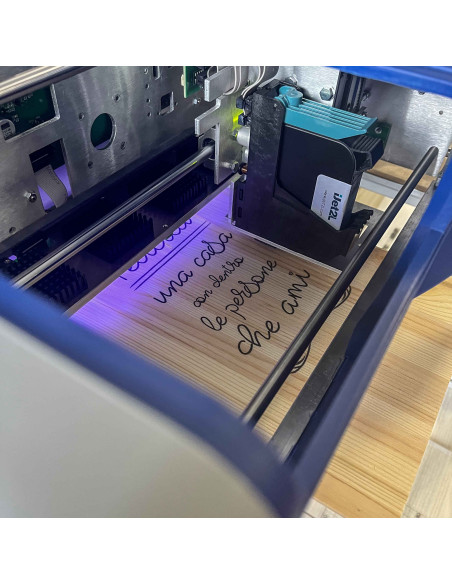 Stampa su legno con frase vino