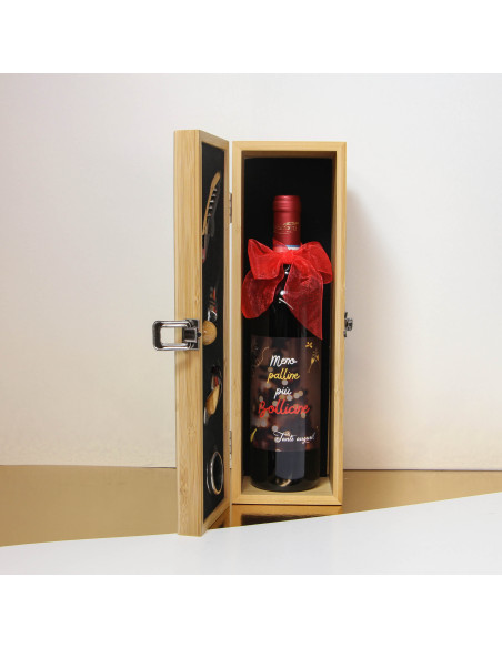 CONFEZIONE REGALO CON ACCESSORI E BOTTIGLIA PERSONALIZZATA